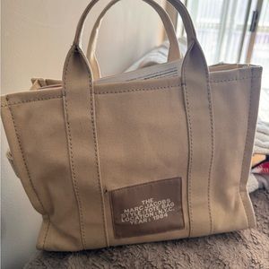 Marcjacobs tote bag